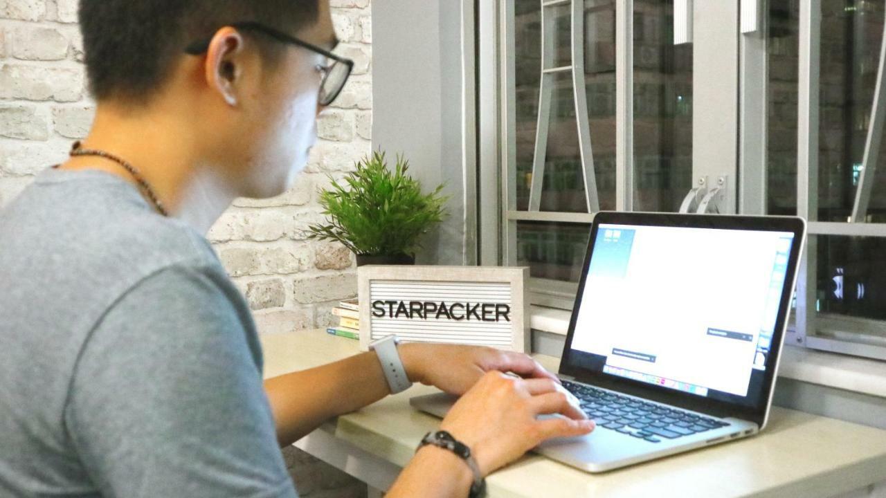 Хостел Starpacker Kowloon  Екстер'єр фото